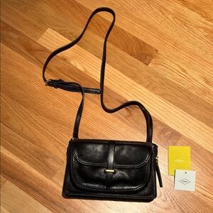 Fossil Black Leather Front-Flap Crossbody Bag